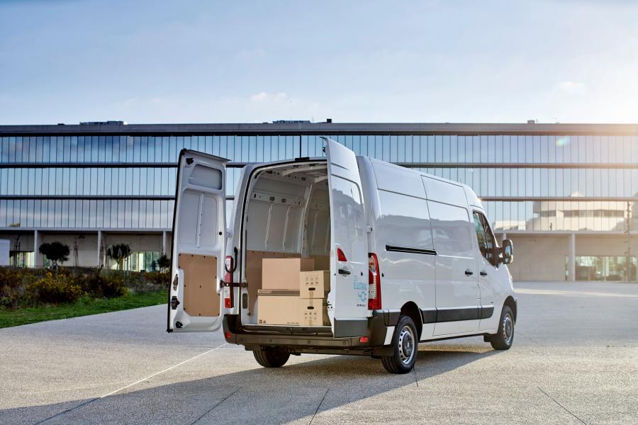  Renault Master Z.E. L3H2 Van 2017 года  (фото 17 из 42)